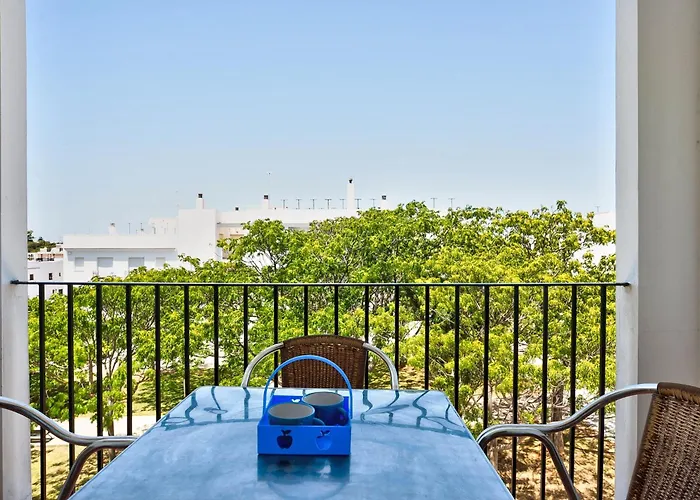 Artico 205 * كونيل ذي لا فرونتيرا